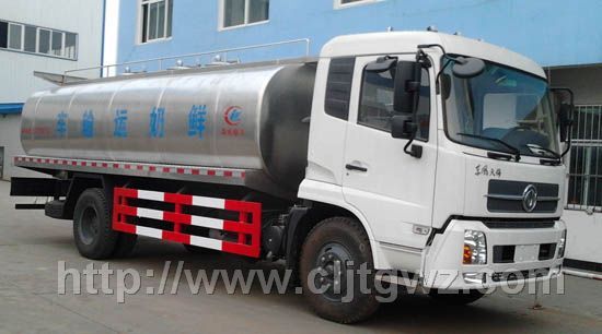 国四东风天锦10吨鲜奶运输车