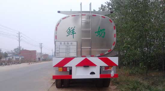 30吨鲜奶运输半挂车